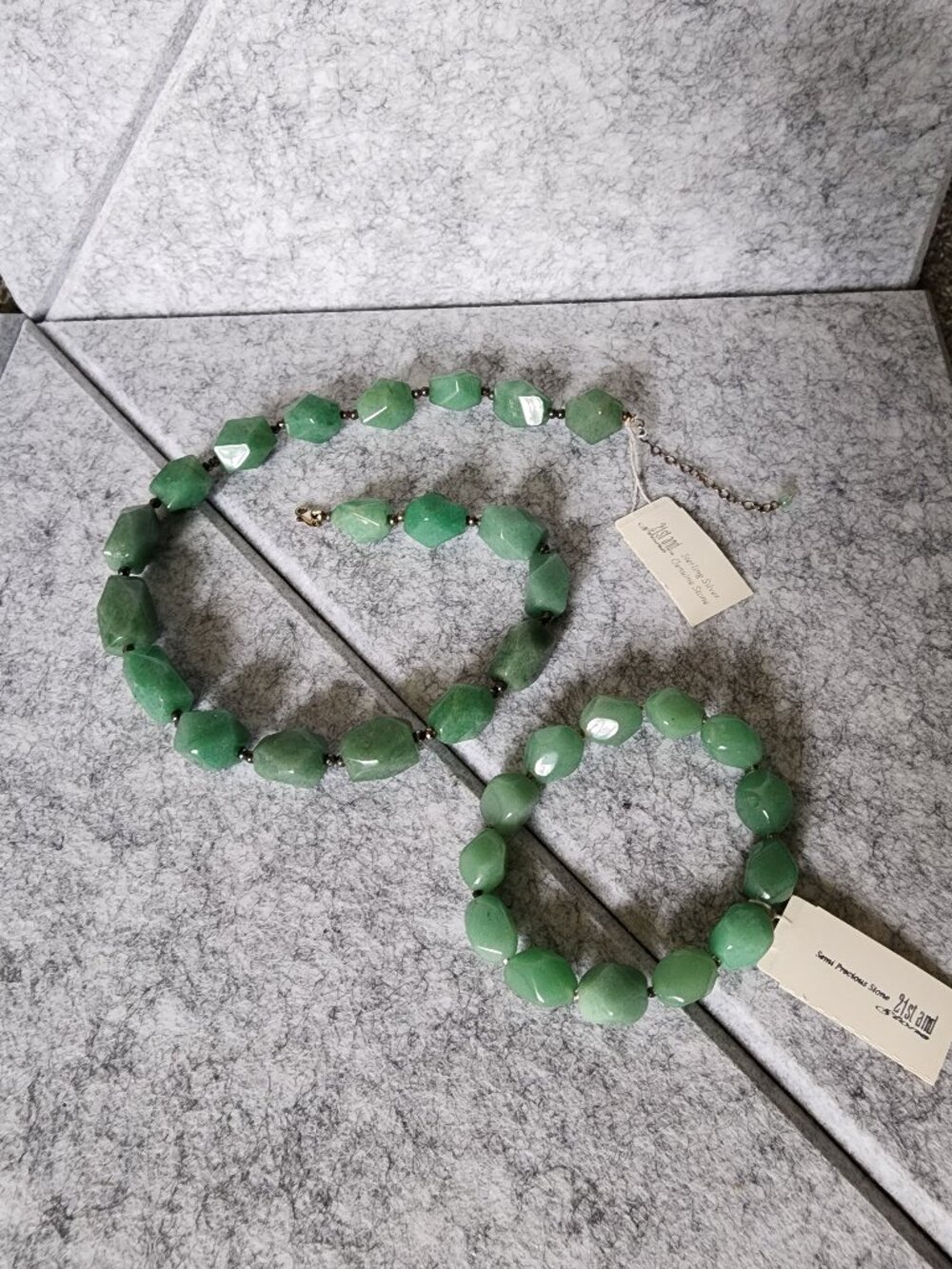 21st and Stone Green Faceted Stone Necklace & Bracelet Set with Tags